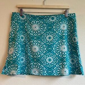 Tranquility by Colorado Clothing Golf Skort Women’s Teal Geometric Print Large